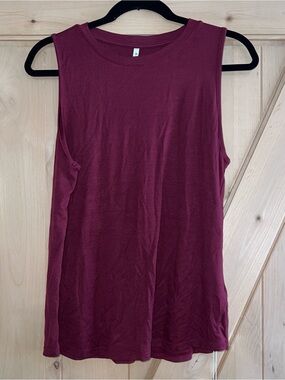 NWT HALARA Sleeveless Tank Top in Wine Burgundy